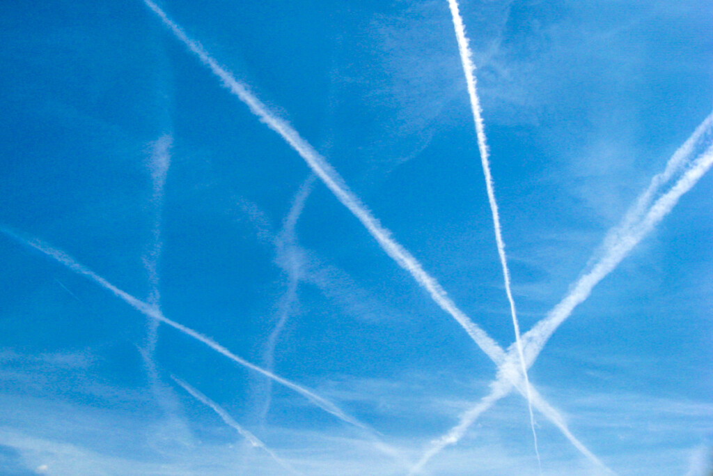 Contrail Reduction Software